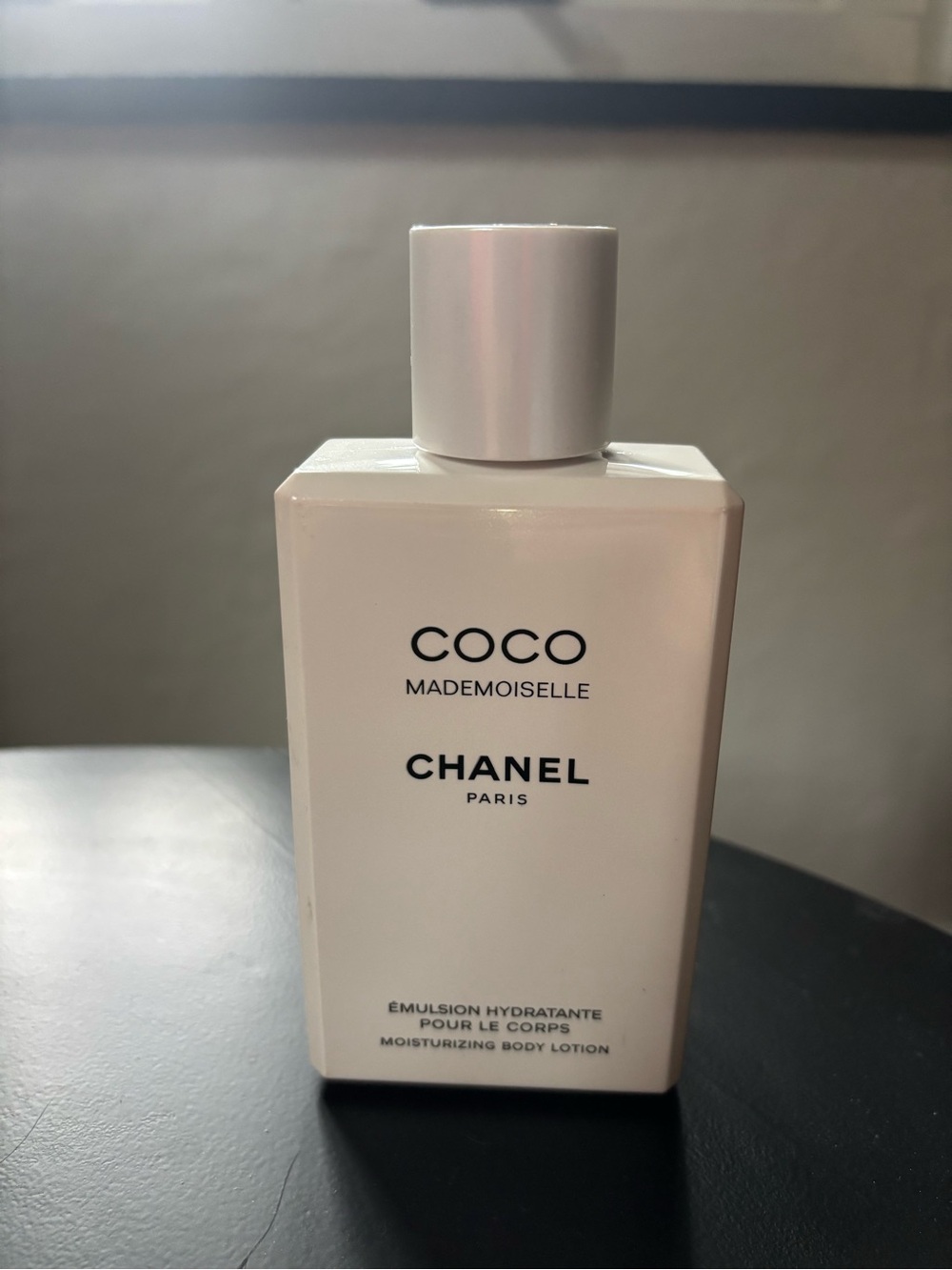 CHANEL COCO MADEMOISELLE Moisturizing Body Lotion